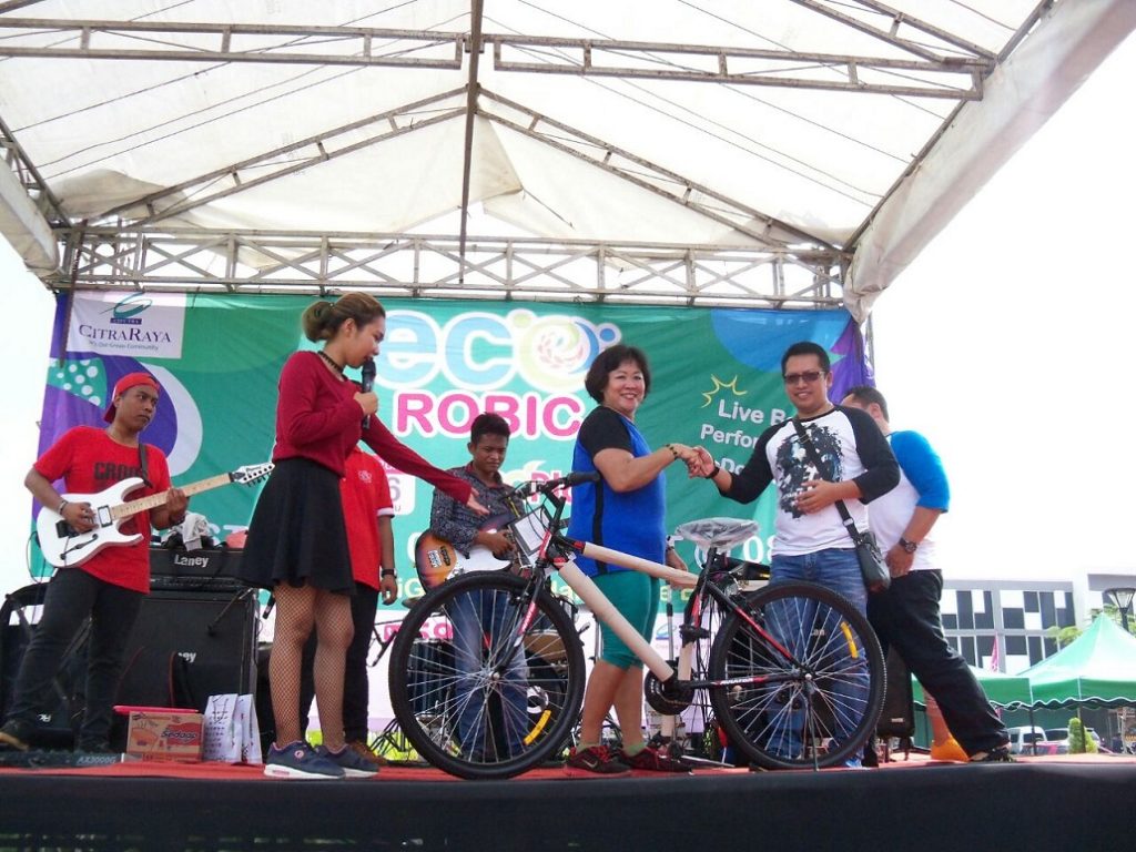 7b40c1be-028f-4e1d-9ba7-b9941d105eea